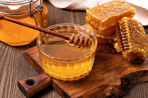 فوائد عسل الشوكيات.. فوائد علاجية مذهلة